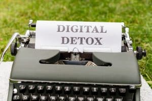 Photo digital detox routine